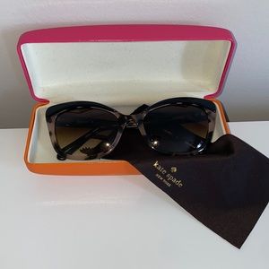 KATE SPADE CAT EYE SUN GLASSES